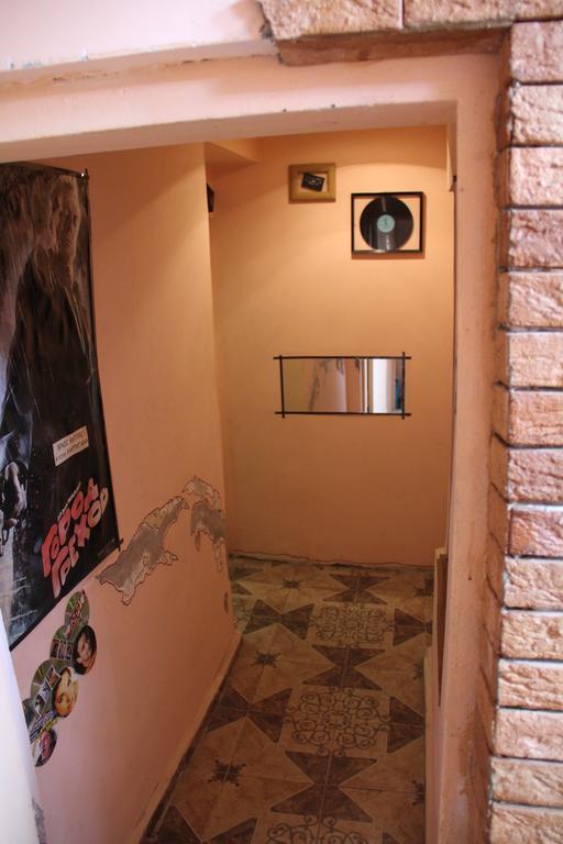 Hostel Retro Batumi Cameră foto